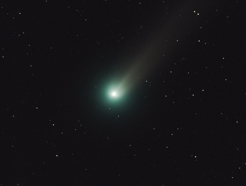 Comet_Lovejoy_Near_the_Big_Dipper